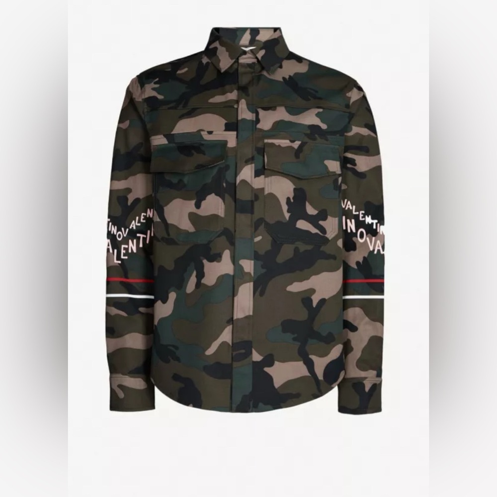 Valentino Men Graphic-logo camouflage-print cotton jacket